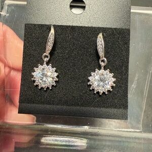 NEW  sterling silver plated sun flower Earrings
